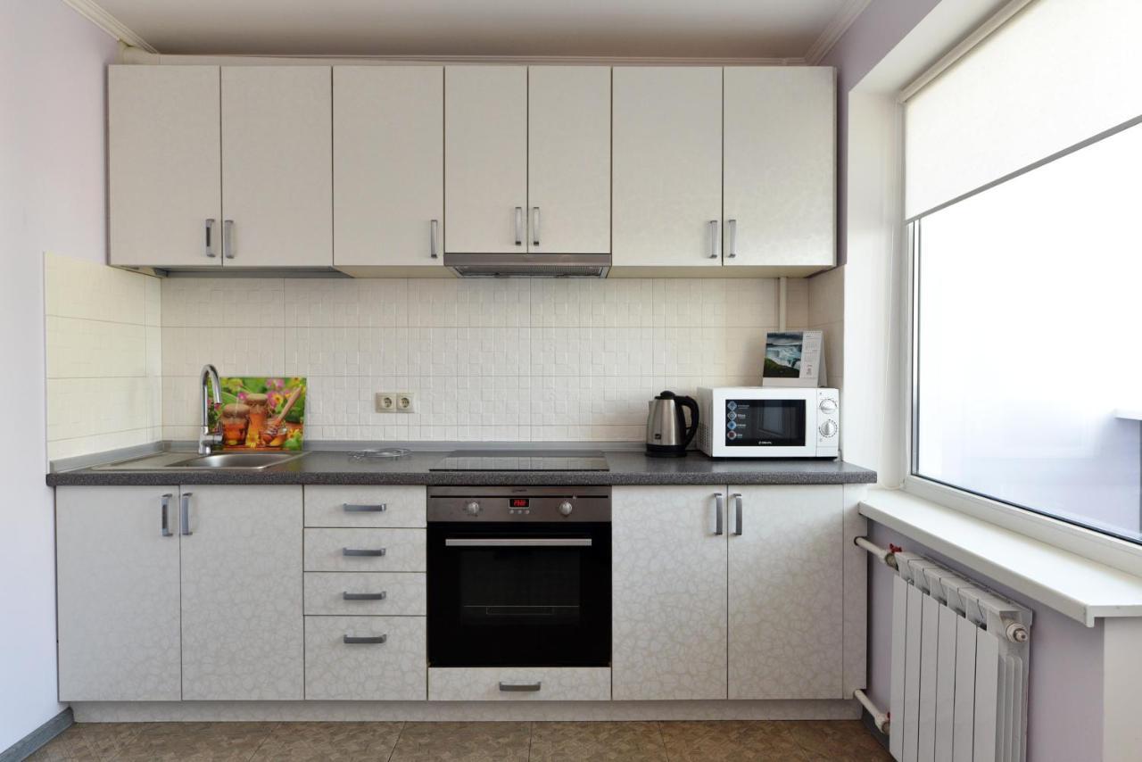 Apartament On Vasylia Lypkivskoho 24 Kiev Exterior foto