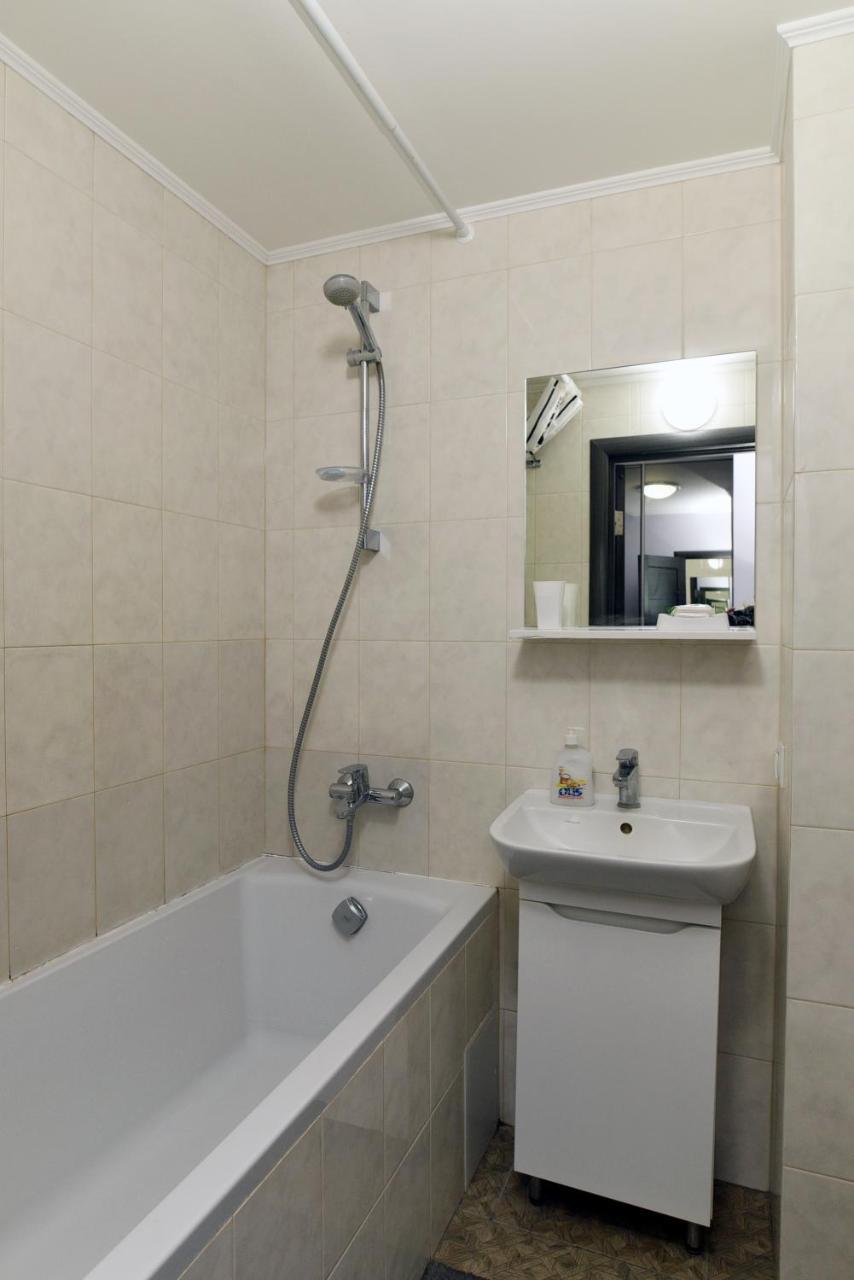Apartament On Vasylia Lypkivskoho 24 Kiev Exterior foto