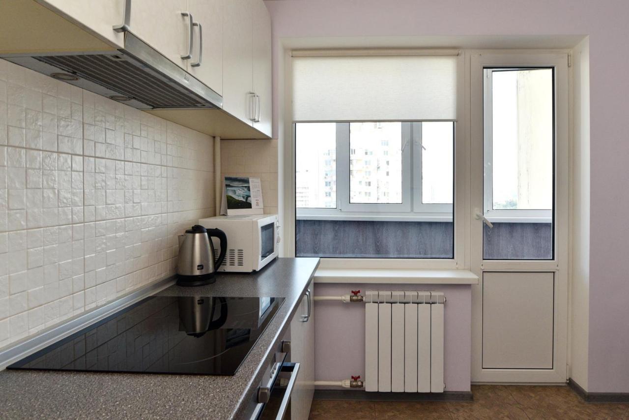 Apartament On Vasylia Lypkivskoho 24 Kiev Exterior foto